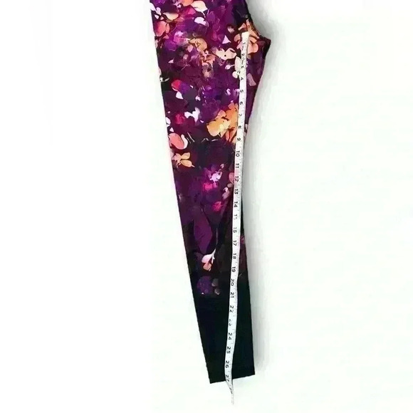 Jockey Sueded Interlock Ombré Floral Print
Leggings Size Women's Small NWOT - Picture 7 of 7